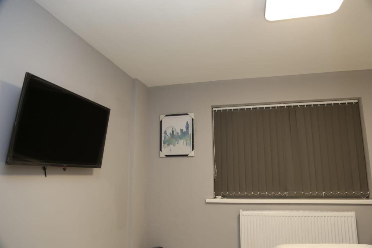 A A Guest Rooms Woolwich Лондон Екстер'єр фото