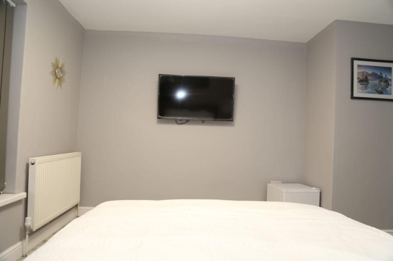 A A Guest Rooms Woolwich Лондон Екстер'єр фото